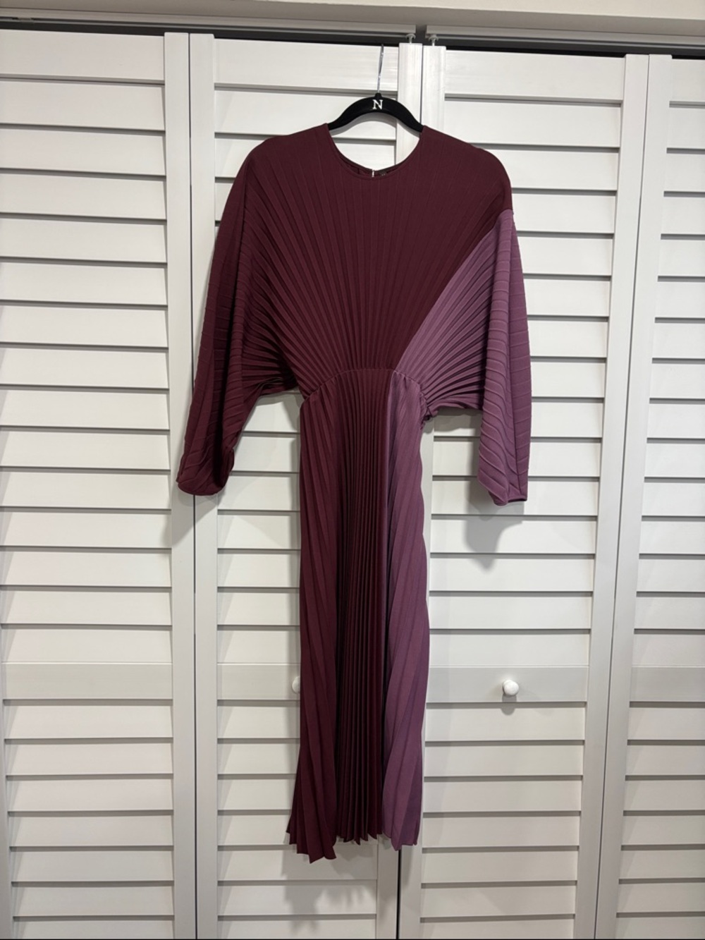 Manila Grace Two-Tone Plum Pleated Midi Dress